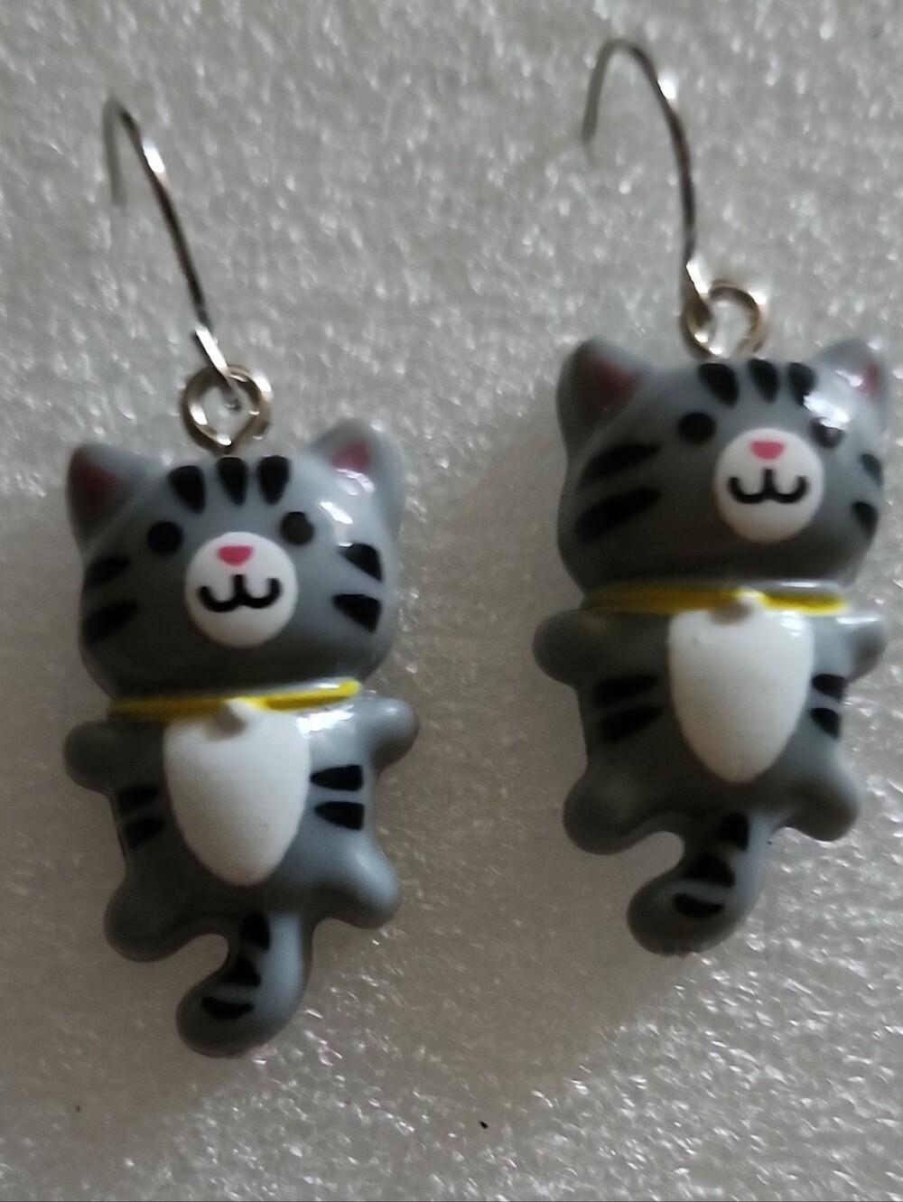 Hand Crafted Gray and White Cat Dangle Earrings with Pink Nose and Yellow Collar